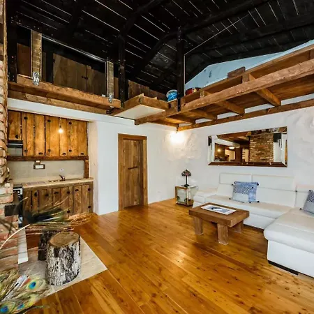 Rustic With Indoor Pool * Radosic (Lecevica)