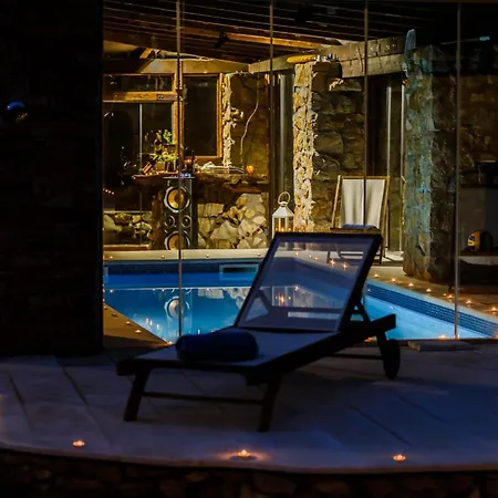 فيلة Rustic With Indoor Pool Radosic (Lecevica)