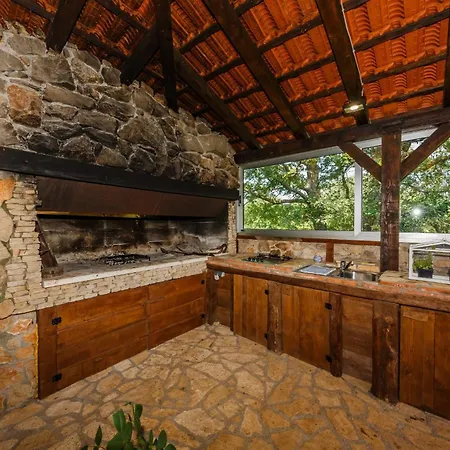 Rustic With Indoor Pool *